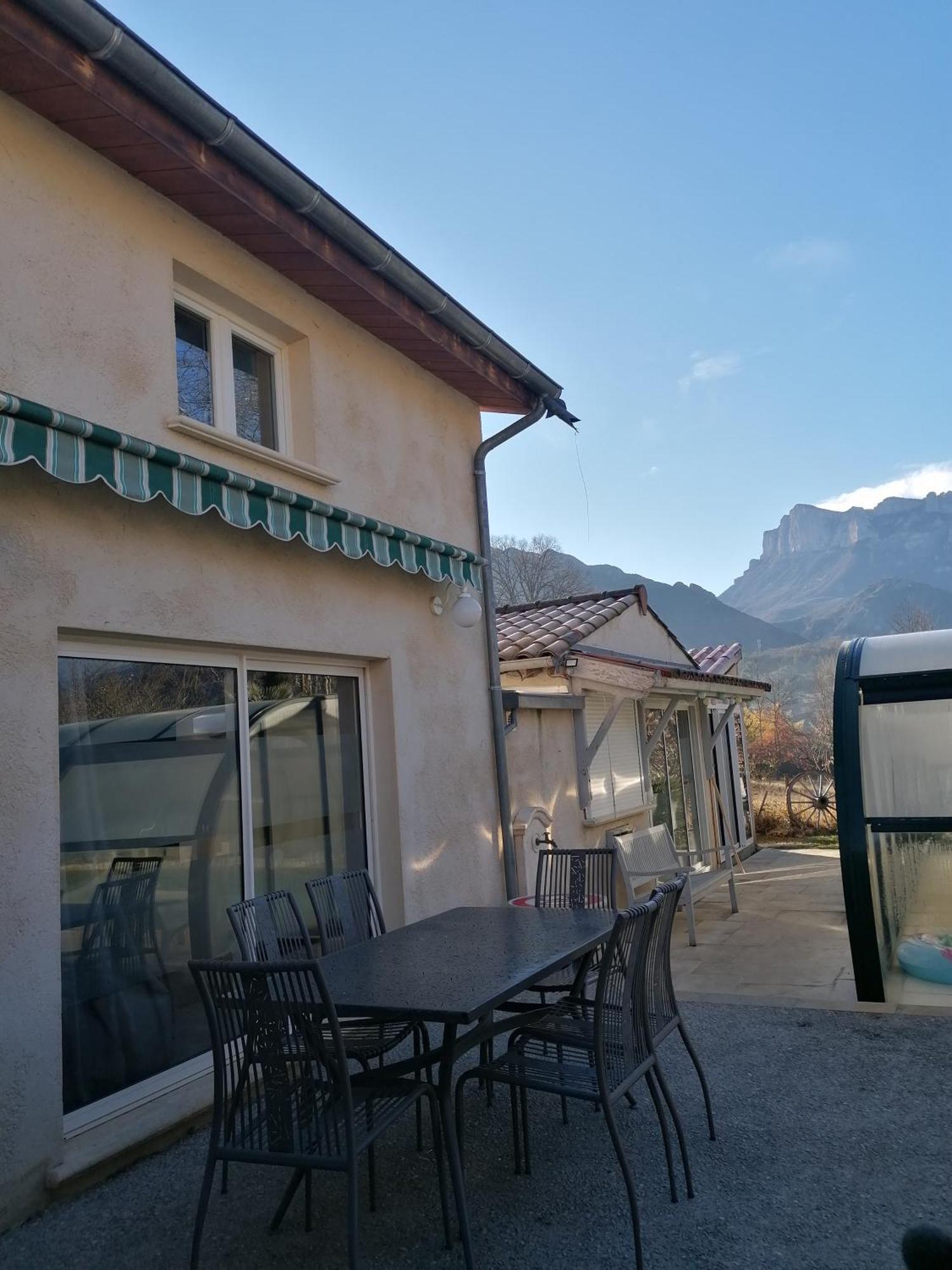 Saillans  Chambre Familiale "Le Pecher" الغرفة الصورة